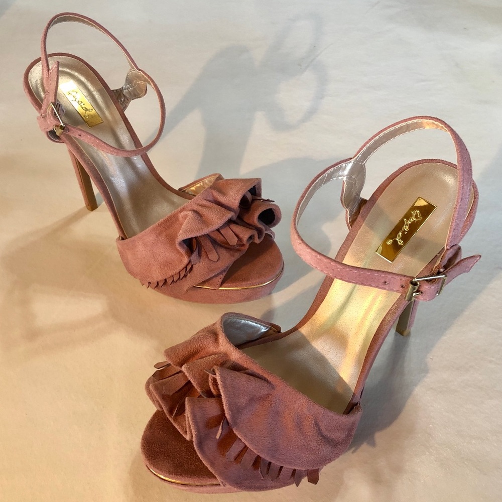 Qupid Dusty Mauve Ruffled Heels with Gold Accents
